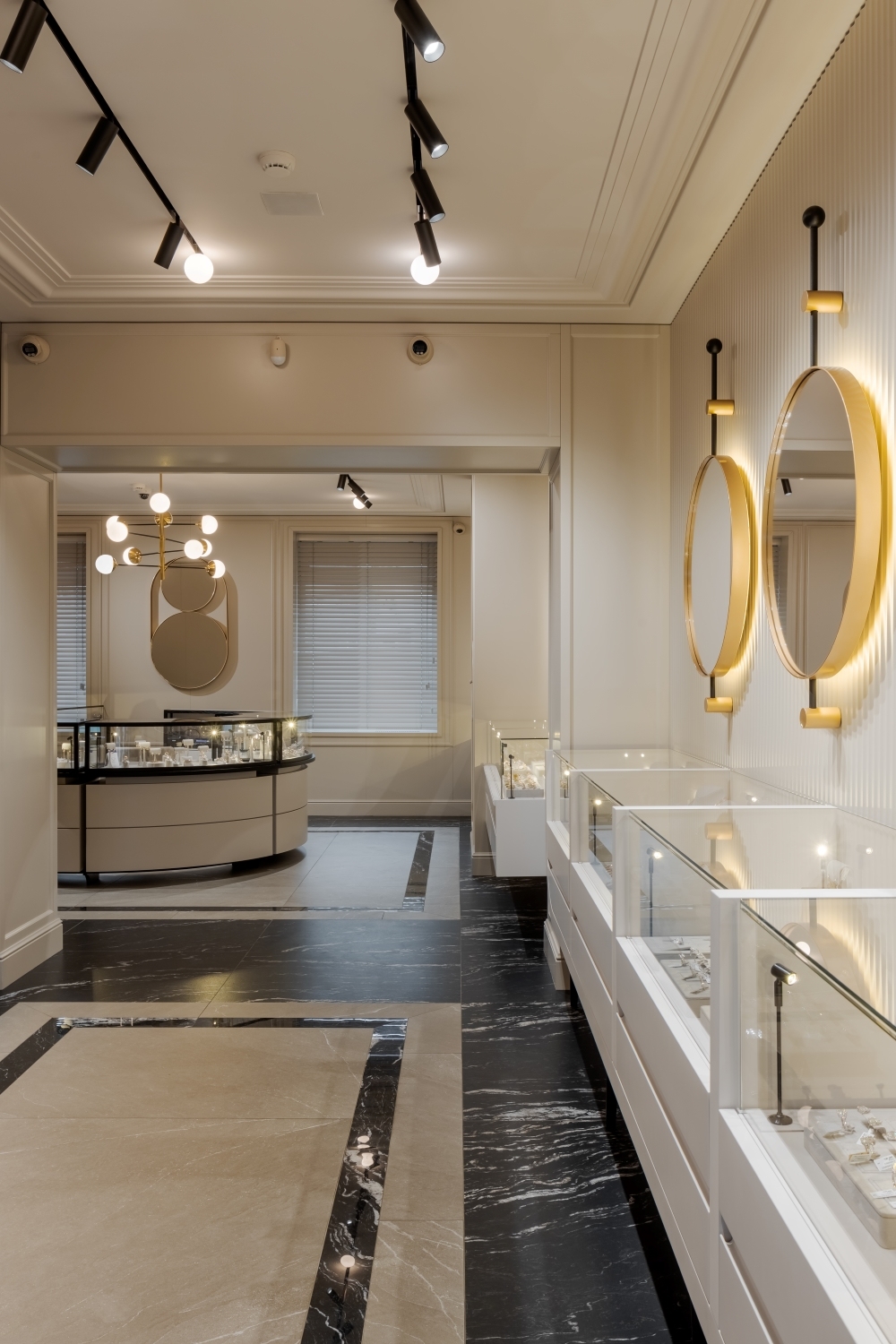 Salon de bijuterii DIAMANT in Balti