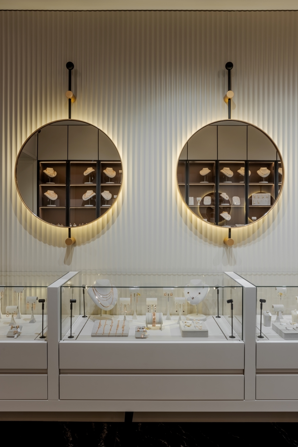 Salon de bijuterii DIAMANT in Balti