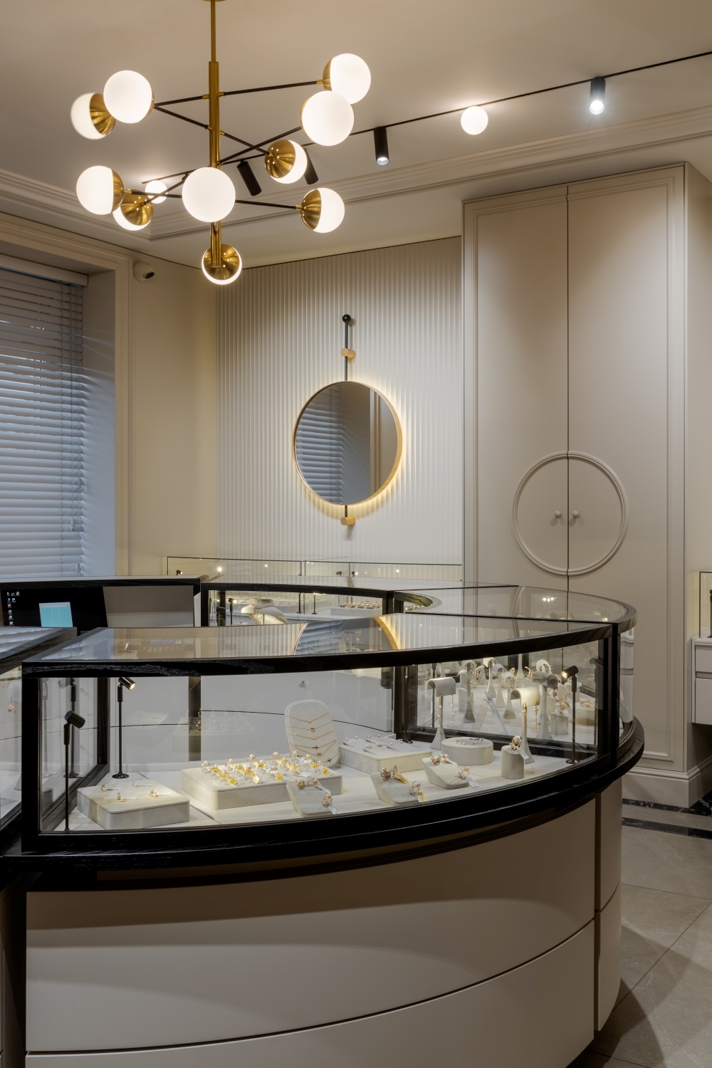 Salon de bijuterii DIAMANT in Balti